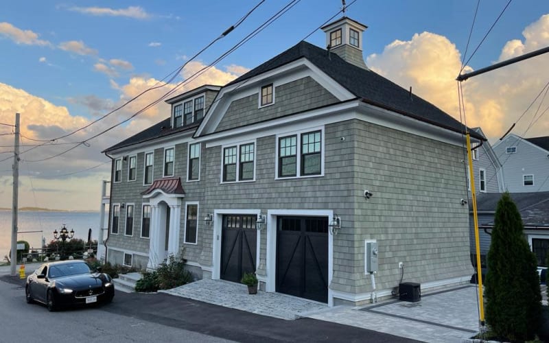 Luxury Oceanfront Bayside Jewel with picturesque views!!, Quincy, MA