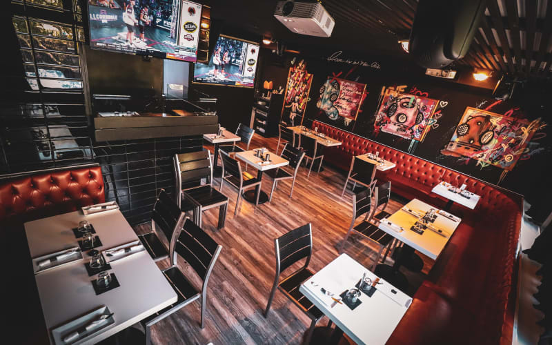 Nautical Trendy Bar w/ Private Room/Dining Room, Long Island City, NY Event Peerspace