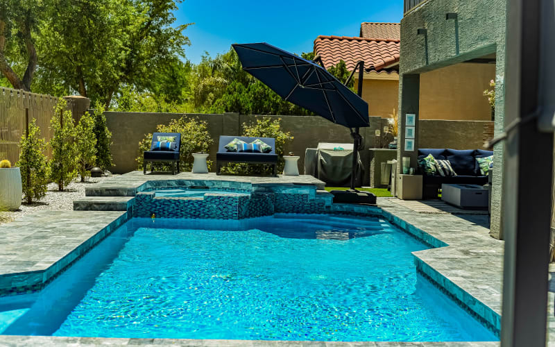 Event Space with Luxury Backyard Heated Pool/Hot Tub Beautiful
