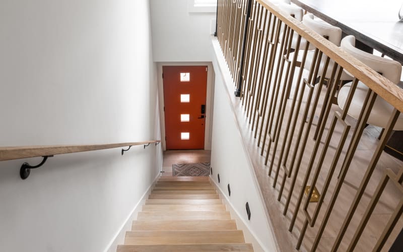 Aerie Modern Furnished Rental Townhome with Roof Deck and Outdoor Tub