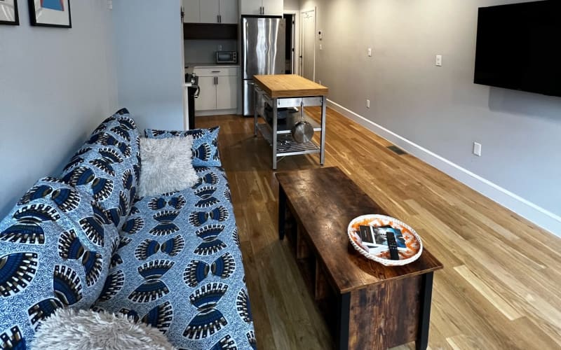 Bed Stuy Garden Apt w Stoop, Brooklyn, NY Production Peerspace