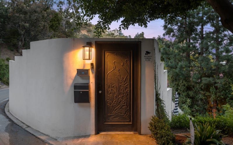 Exquisite MidCentury Modern House near Chateau Marmont with