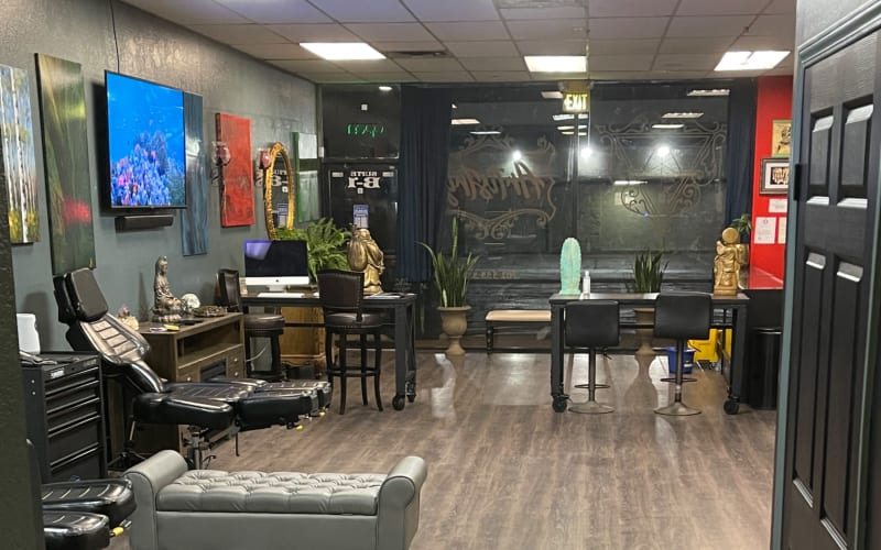 Beautiful Art Gallery Style Tattoo Shop, Las vegas, NV Event Peerspace