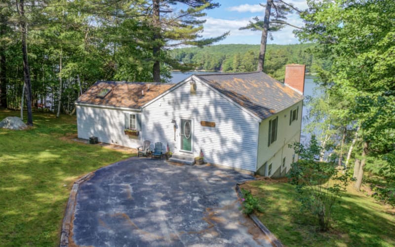 Beautiful Lakefront Home on Little Sebago Lake, Gray, ME Production