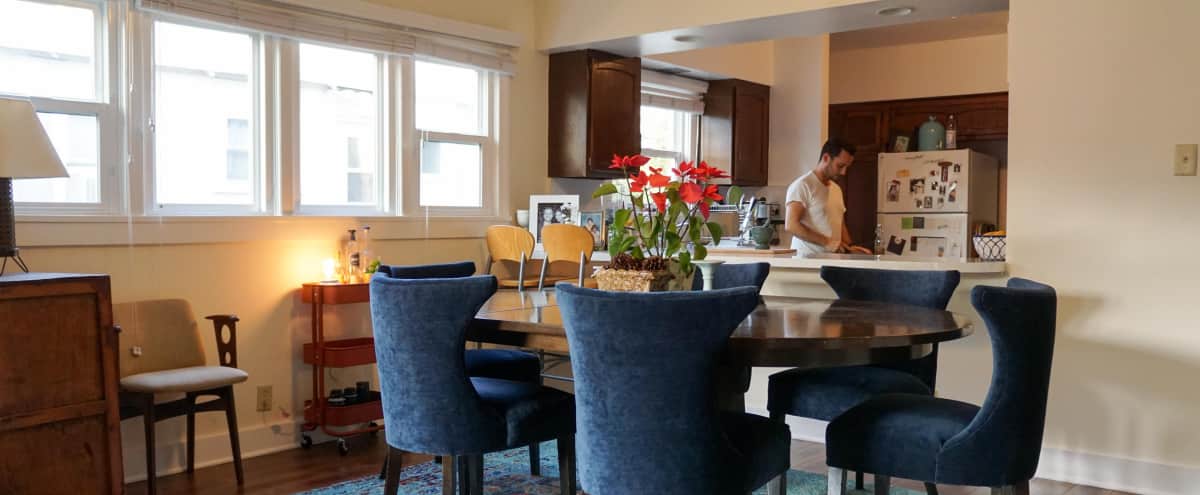 Spacious Yet Cozy Duplex With A Mid Century Modern Aesthetic Los