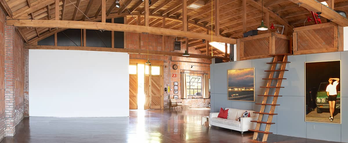 Large Video Production Studio In San Diego Great Audio Quality San Diego Ca Production Peerspace