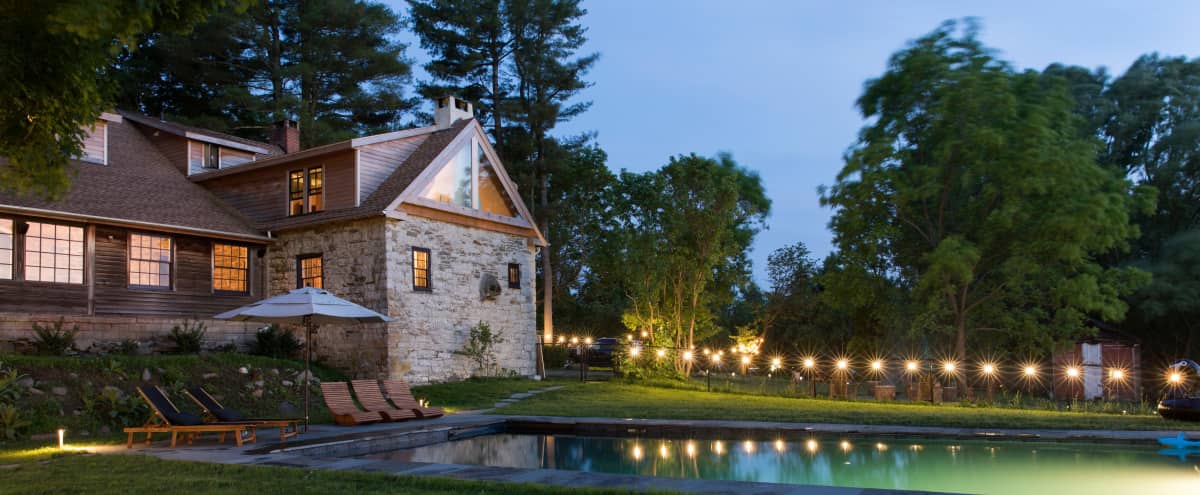 A Stonehouse From 1780 Complete Renovated A Mix Of Modern And Traditional Kingston Ny Production Peerspace