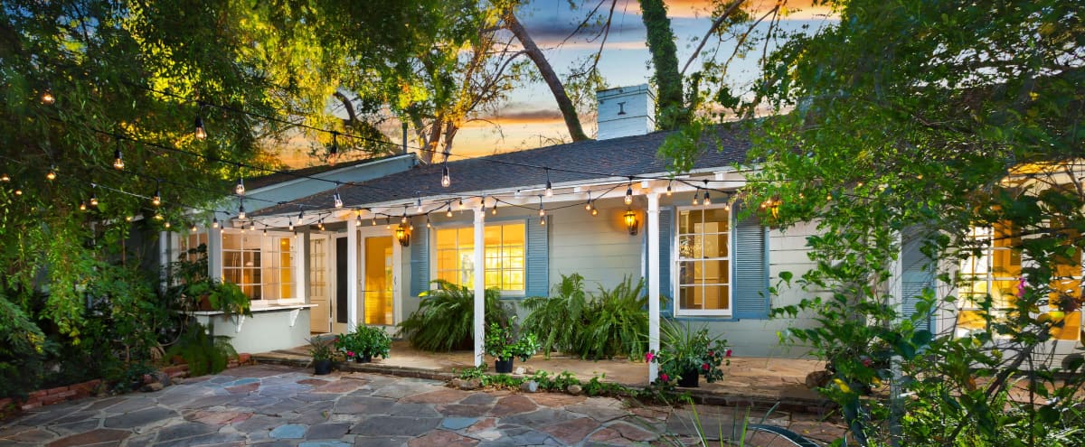 Isolated Old House Nestled In Lush Green Hillside Beverly Hills Ca Event Peerspace peerspace