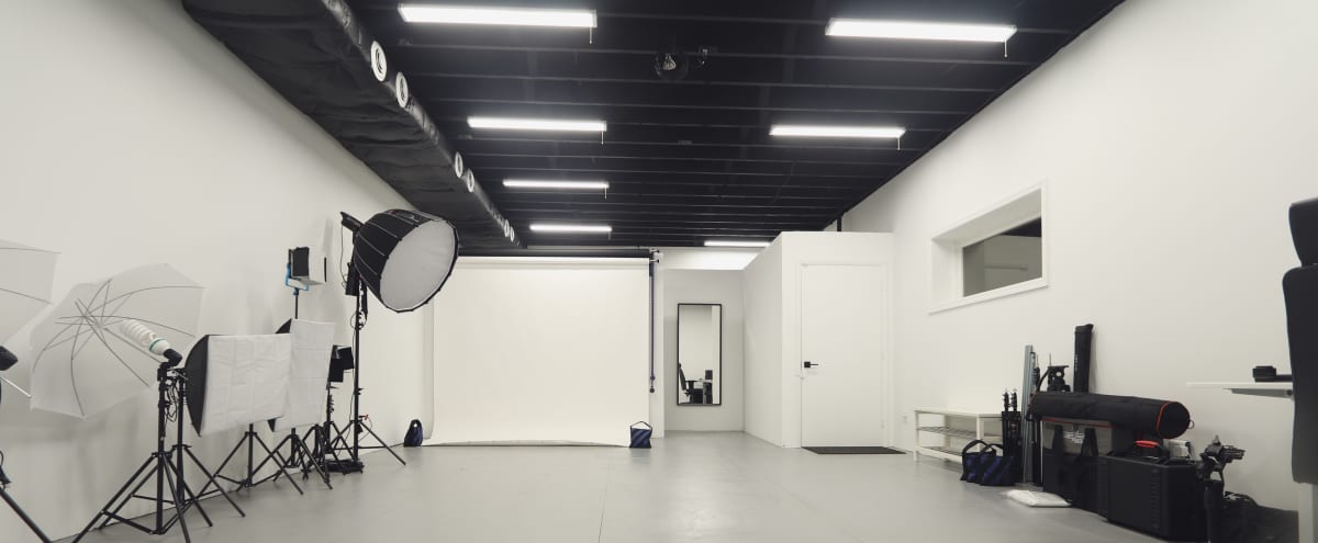 Industrial Photo and Film Studio Fully Equipped in Falls Church Hero Image in undefined, Falls Church, VA