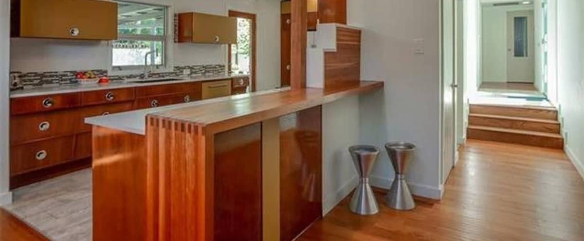 Mid Century Modern Home For Video Film Production Dallas Tx Production Peerspace