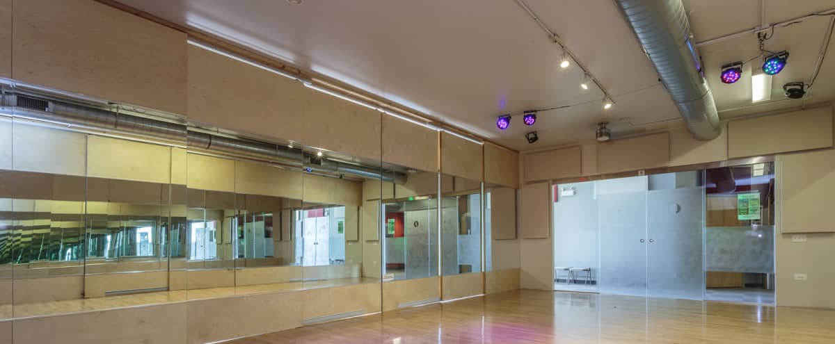 30 Person Dance Studio | Great for Creatives | South Loop in Chicago Hero Image in South Loop, Chicago, IL