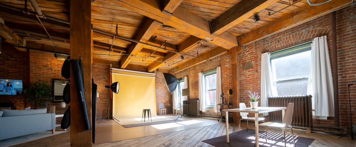 Beautiful Natural Light Portrait Studio For 2+ Hour Rentals in Kansas City Hero Image in West Bottoms, Kansas City, MO