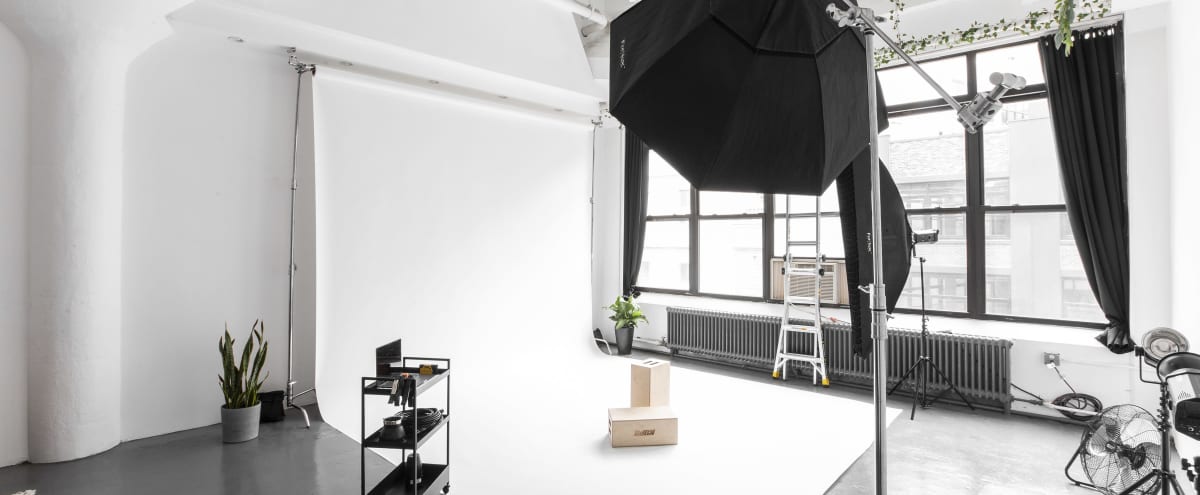 Daylight Loft Studio with 20 Foot Ceilings in Long Island City Hero Image in Long Island City, Long Island City, NY