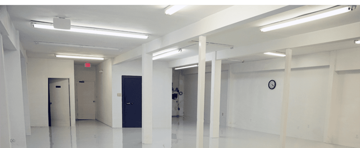 Film Sets Classroom Greenscreen Interrogation Room Police Station Jail Cell Prison Hospital Room