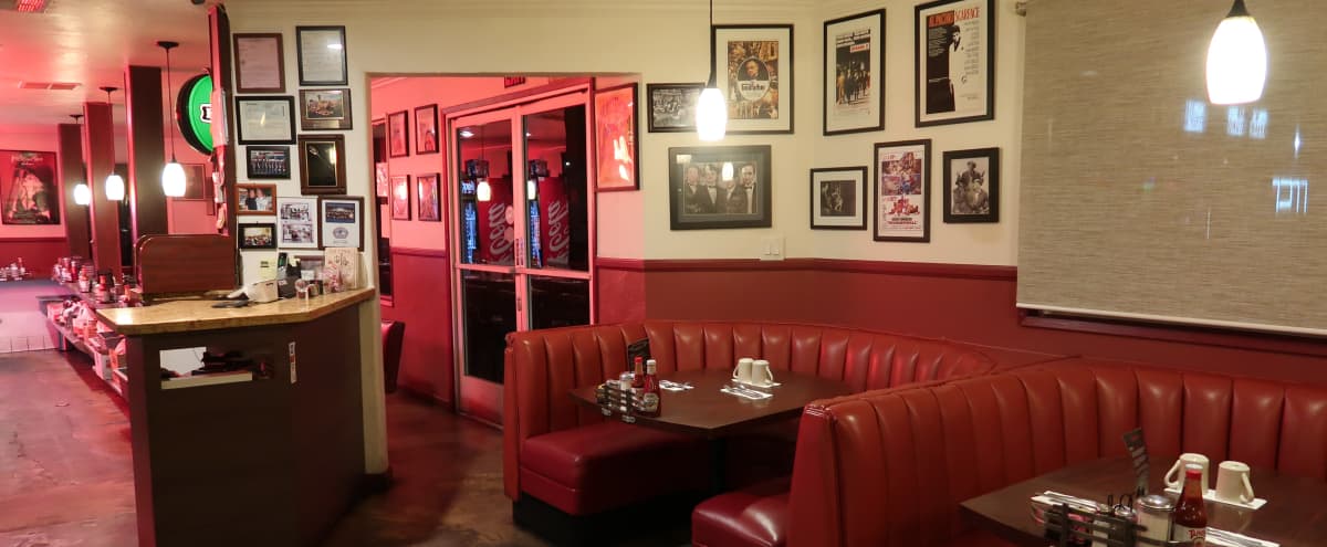 Vintage American Diner Burbank Ca Production Peerspace This diner car was originally from the pittsburgh area. vintage american diner