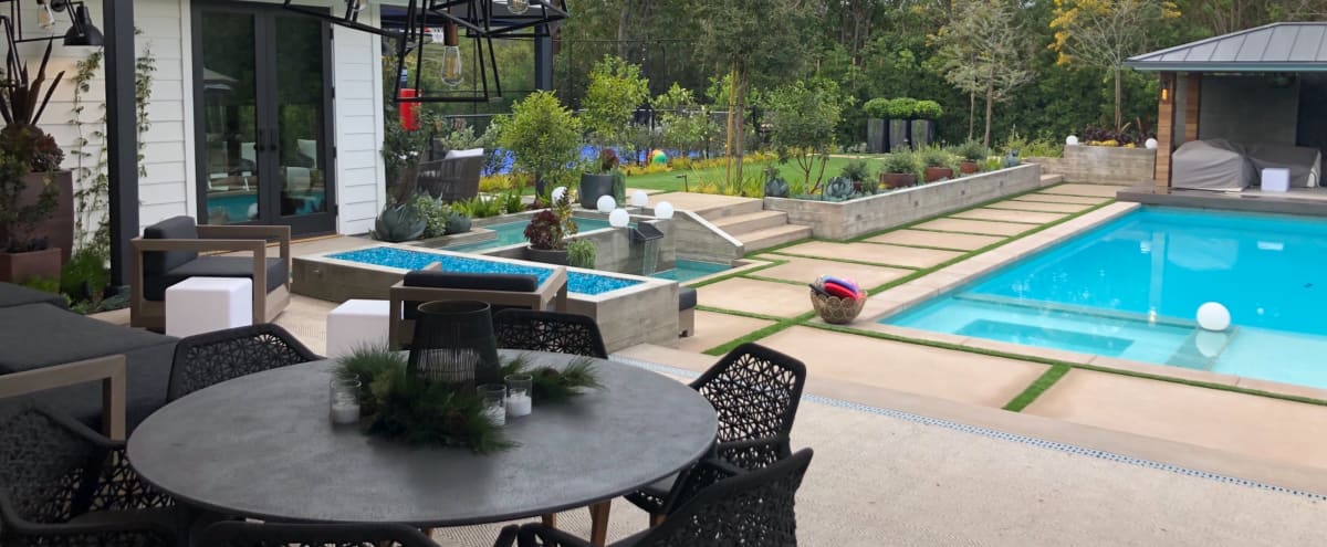 Modern farmhouse with amazing backyard, pool cabana, bar ...