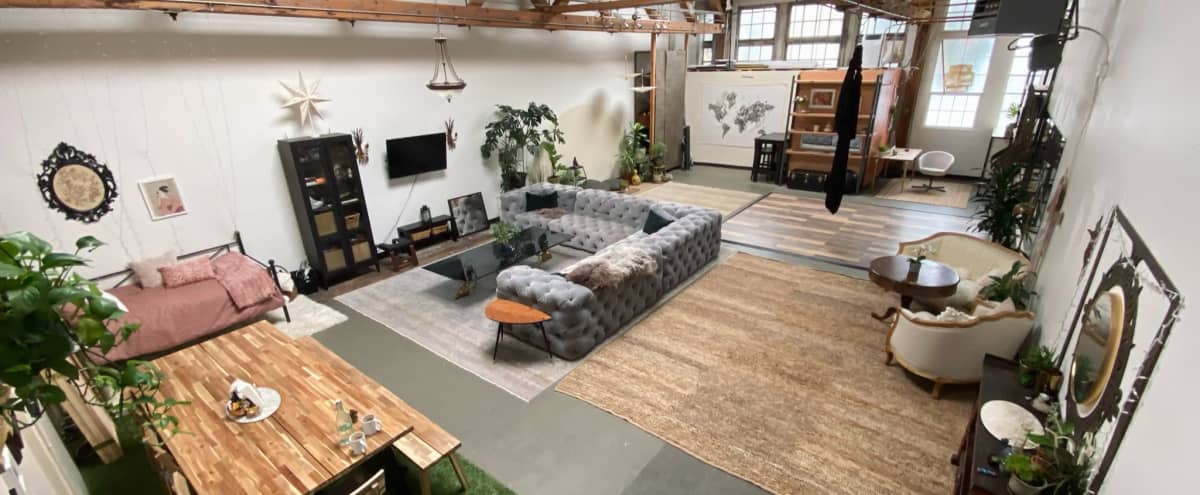 Warehouse Loft with 30 ft Ceilings in Oakland Hero Image in Melrose, Oakland, CA