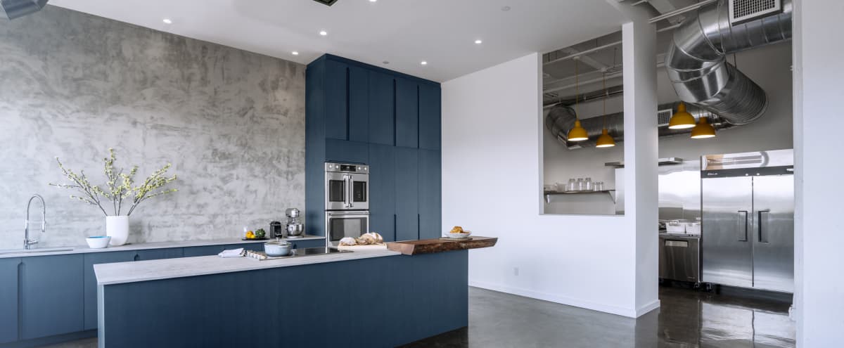 Brooklyn Photo Loft Space With Shooting Kitchen And Prep Kitchen