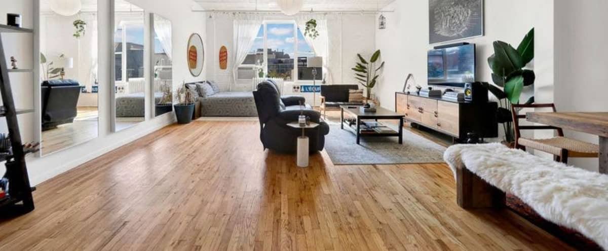 Prime Williamsburg Loft and Rooftop with Incredible City Views in Brooklyn Hero Image in Williamsburg, Brooklyn, NY