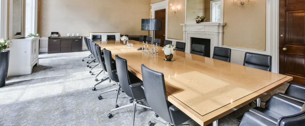 Bright Luxurious Boardroom in the Center of Mayfair - Robert Adam in London Hero Image in St. James's, London, 