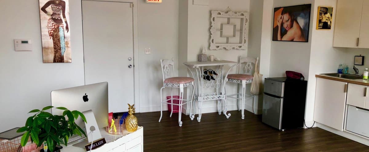 Beautiful Bronzeville Hyde Park Body Waxing Gallery
