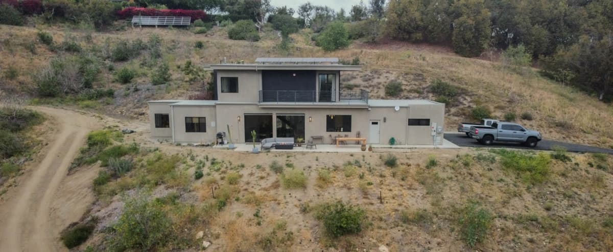 Modern Home with Sweeping Landscape Views in Fallbrook Hero Image in Fallbrook, Fallbrook, CA