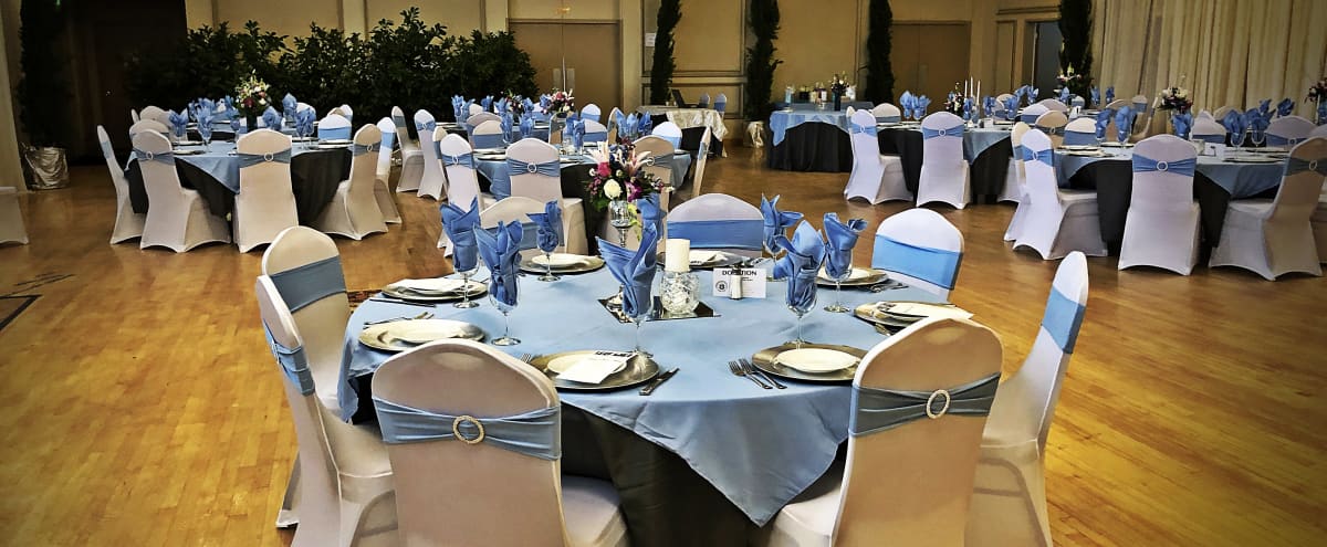 Spacious Event Venue In Saratoga With Full Kitchen Free Parking