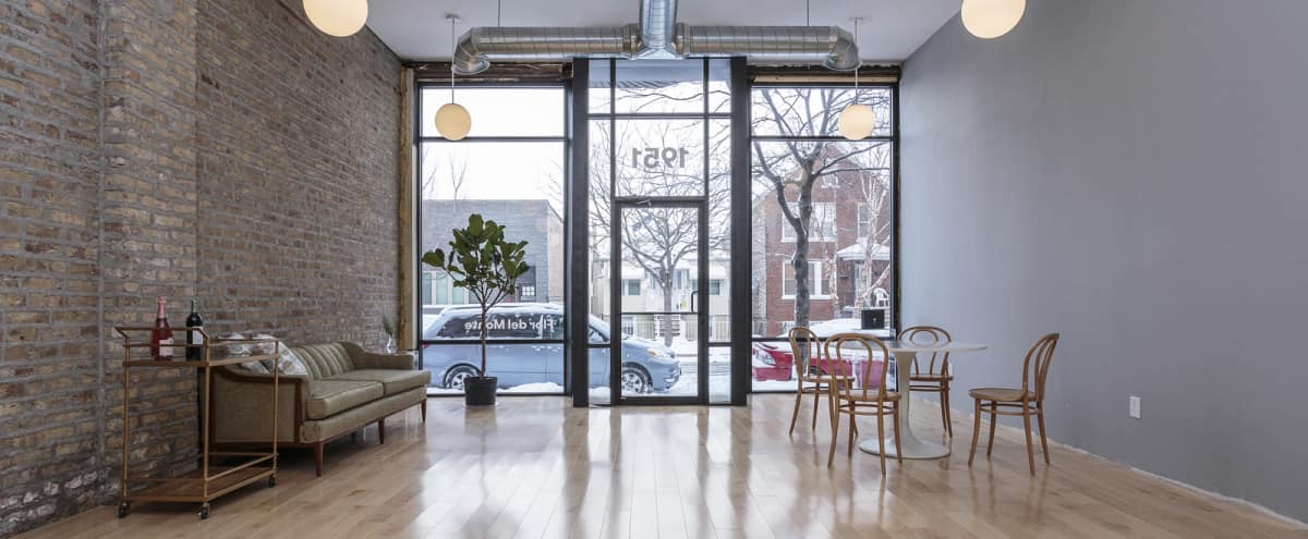Modern Pilsen Studio Space W Exposed Brick High Ceilings Chicago Il Production Peerspace
