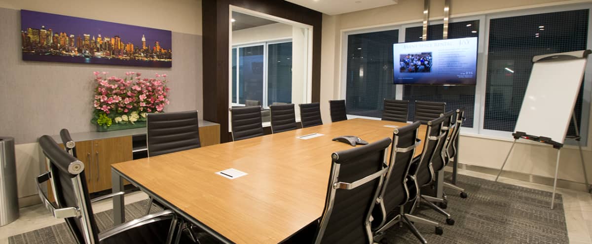 Stunning Meeting Room For 14 People Outside Grand Central Ma New York Ny Off Site Peerspace