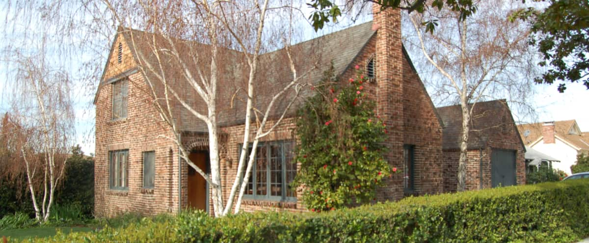 Stunning Brick Tudor Home Burbank Ca Production Peerspace