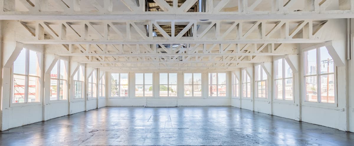 New York Style Warehouse Loft With Central A C And Roof Access Los Angeles Ca Event Peerspace