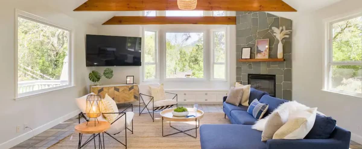Chic Modern Farmhouse: Perfect for Photo and Video Shoots in Santa Rosa Hero Image in undefined, Santa Rosa, CA