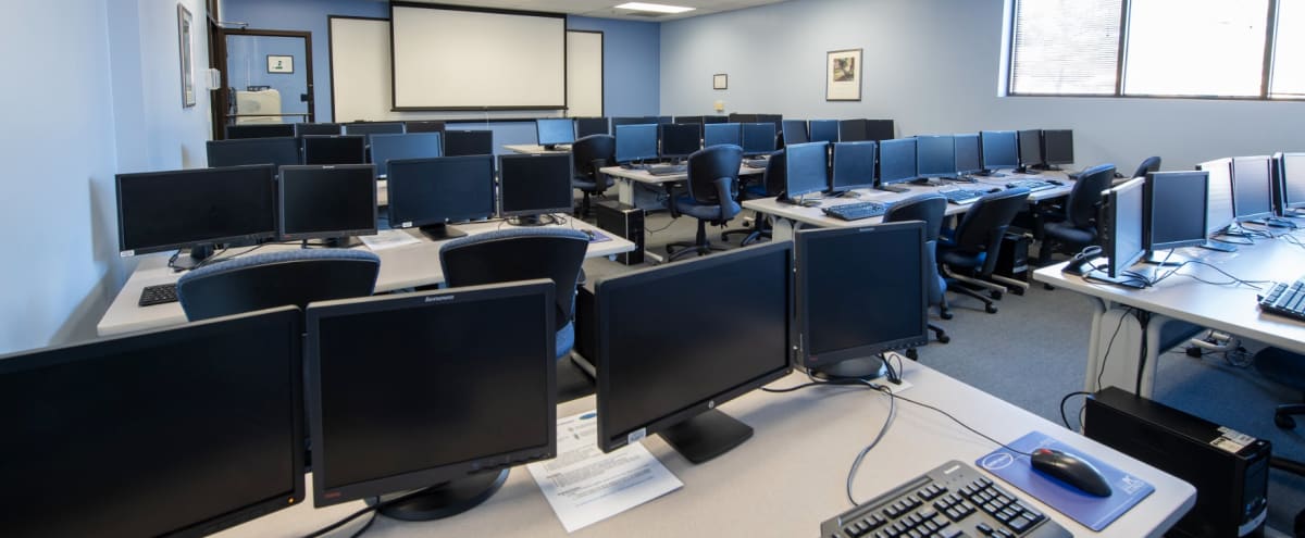 State Of The Art Dual Monitor Computer Lab And Training Room Hunt Valley Md Off Site Peerspace