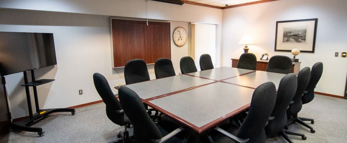 Corporate Conference Room In Southfield Southfield Mi Off Site Peerspace