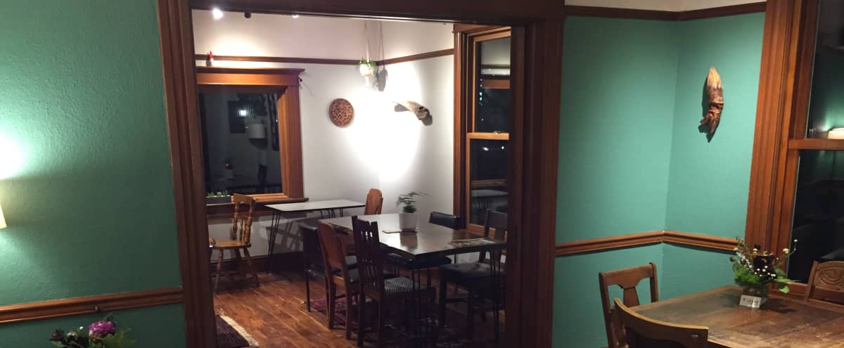 Casual Comfortable Coffee Shop In Central Location Portland Or
