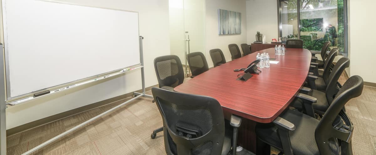 14 Person Production Corporate Meeting Presentation Room