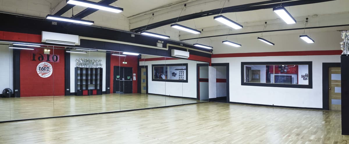 Large Dance Studio with Breakout space in Manchester Hero Image in Wellington House, Manchester, 