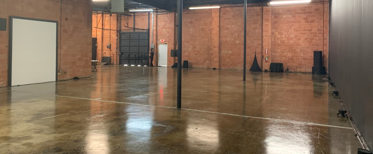 Warehouse Studio Film Photography And Rehearsals Houston Tx Production Peerspace