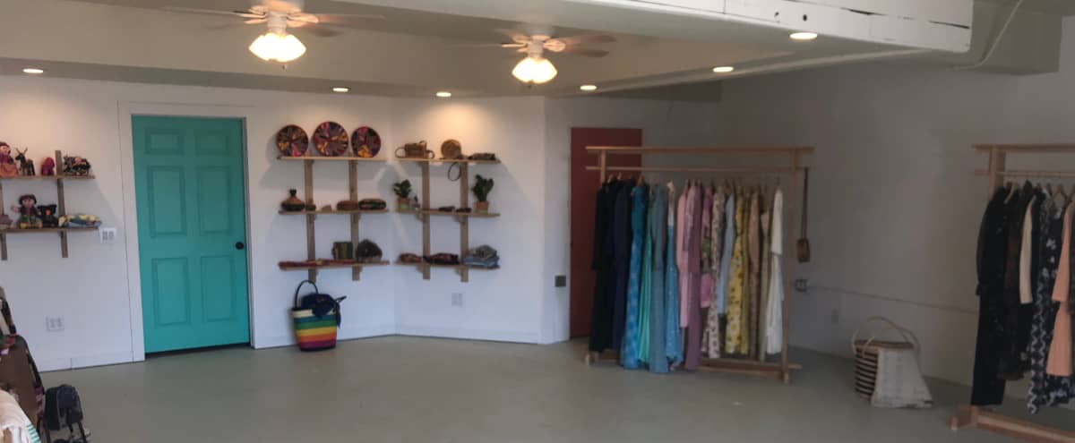 Mid City Retail And Yoga Studio Los Angeles Ca Event Peerspace