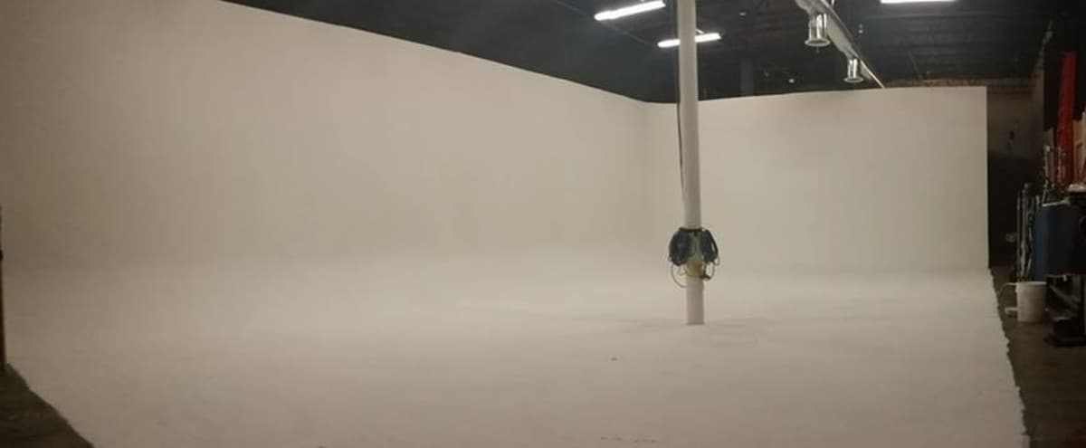 Affordable Professional Film Photo Studio Richmond Va Off Site Peerspace