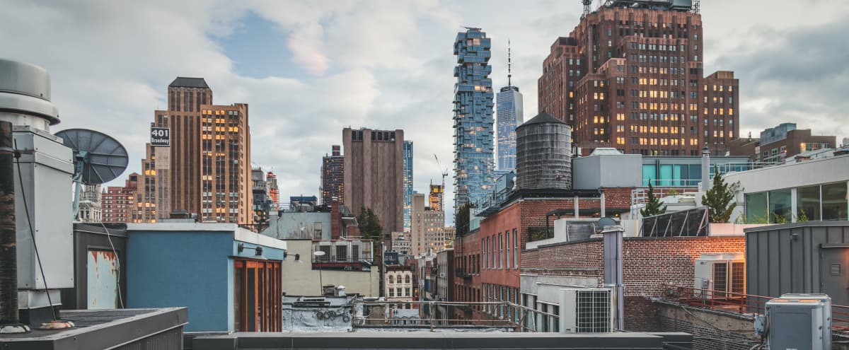 Conscious Designed Soho Apartment With Spacious Rooftop Access