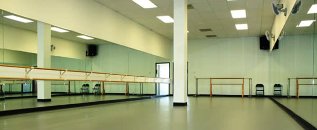 Spacious, Marley Floor Dance Studio in Dallas in Dallas Hero Image in Glencoe, Dallas, TX