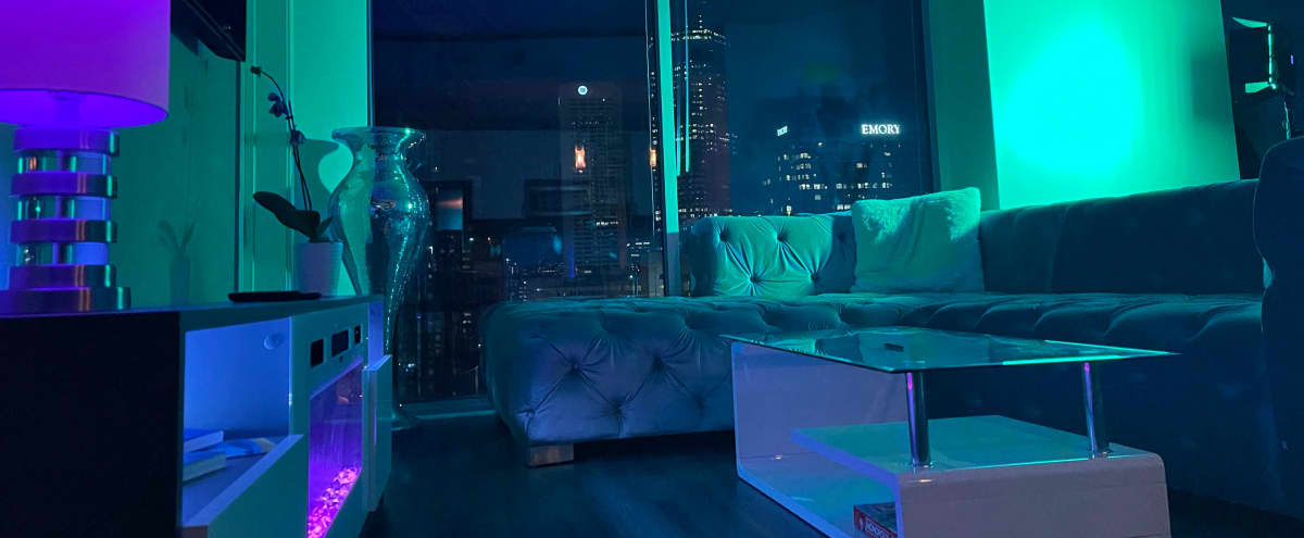 Luxury Set with Amazing Downtown/Midtown Skyline View. in Atlanta Hero Image in Downtown Atlanta, Atlanta, GA