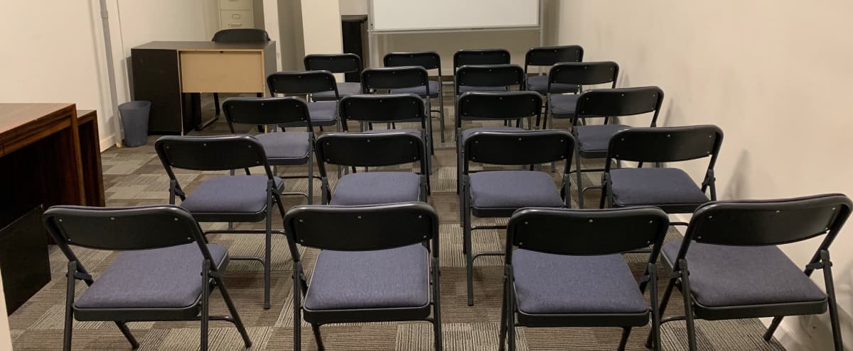 Classroom Meetings Conference Room With Tables Chairs 10 X 20 Dry Erase Magnetic Board Brooklyn Ny Off Site Peerspace