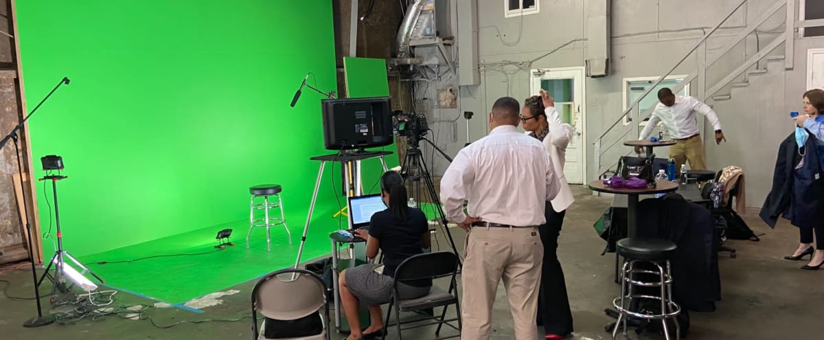 Film/Video Production Studio with Cyc Wall & Green Screen in New Orleans Hero Image in Venetian Isles, New Orleans, LA