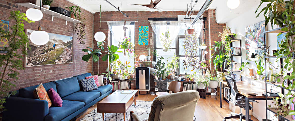 Loft W Brick Walls And Great Decor Brooklyn Ny Event Peerspace