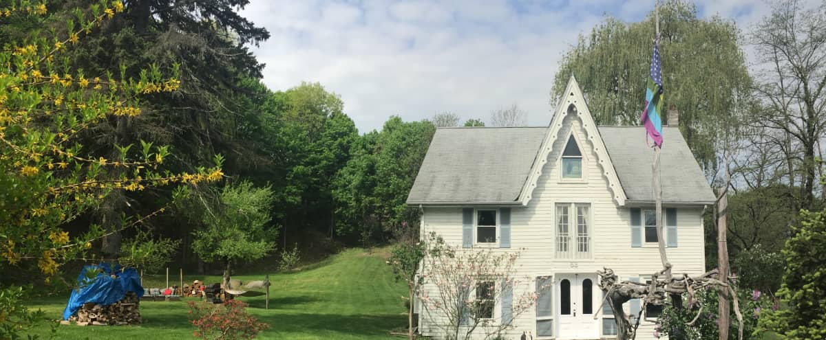 1850s Riverfront Carpenter Gothic Victorian 2 Acres Cornwall On