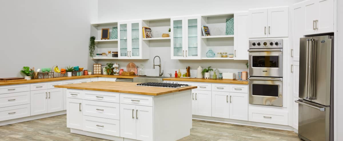 Spacious Large Kitchen Set, Los Angeles, CA | Production ...