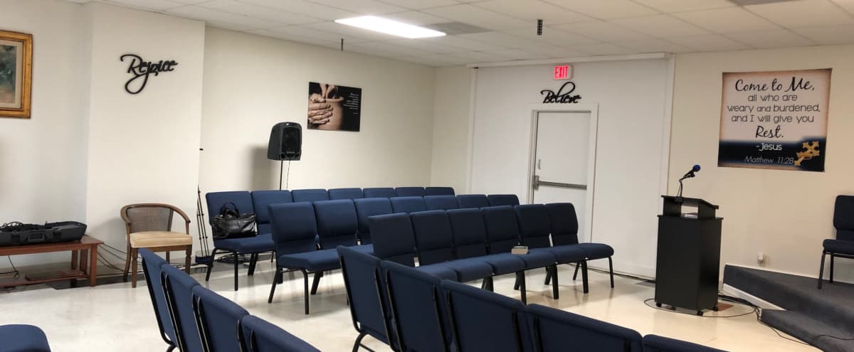 Intimate Meeting Space for Business or Fellowship in West Springfield Hero Image in undefined, West Springfield, MA