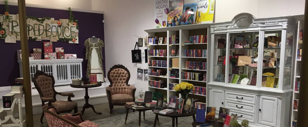 Huge Bookstore In Downtown Culver City Culver City Ca Production Peerspace